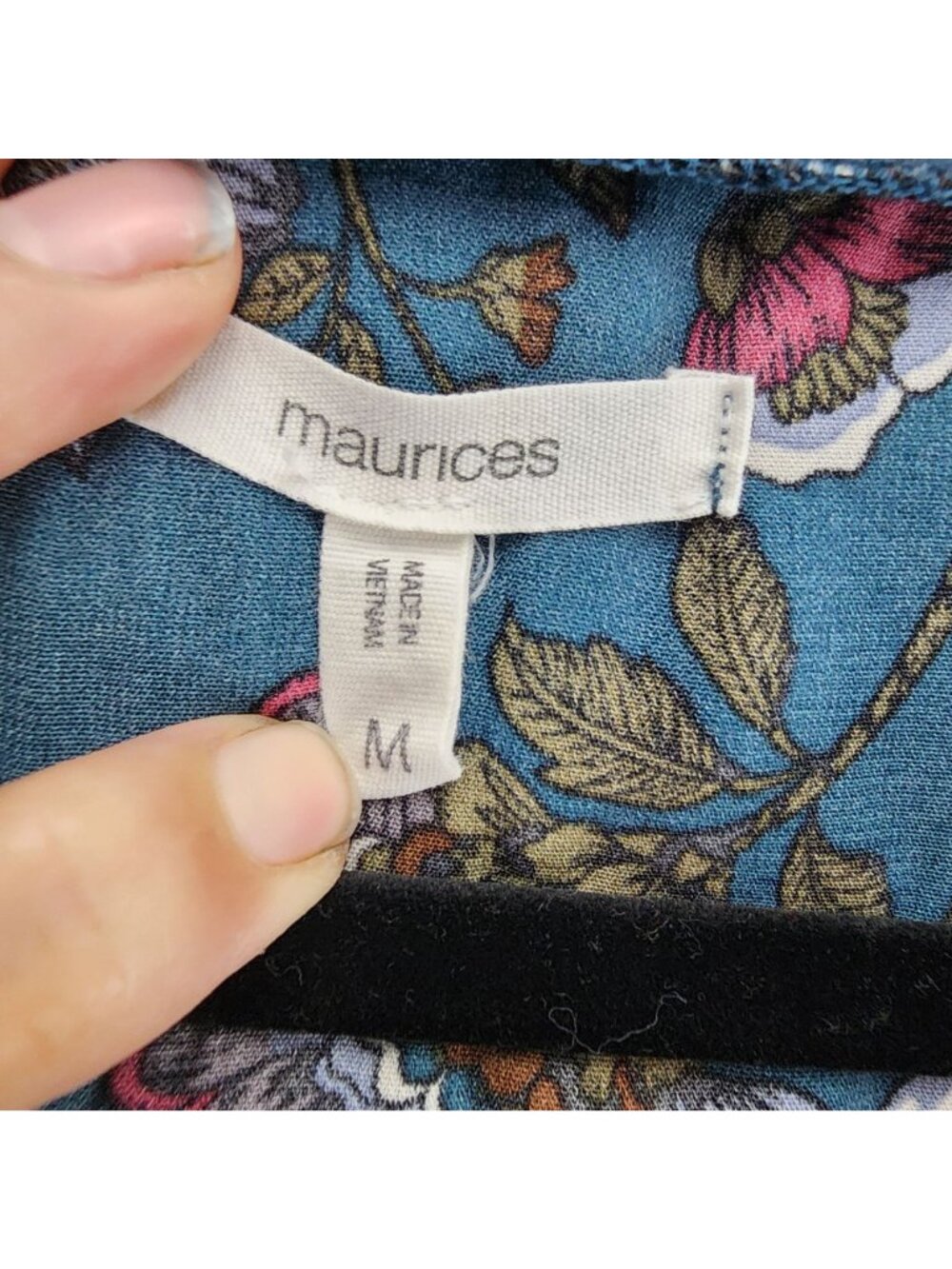 Maurices Top Womens Medium Blue Floral Print Long Sleeve Blouse - Picture 2 of 9